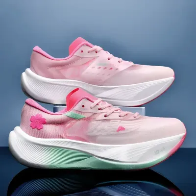 CASUAL TRAINING SNEAKER